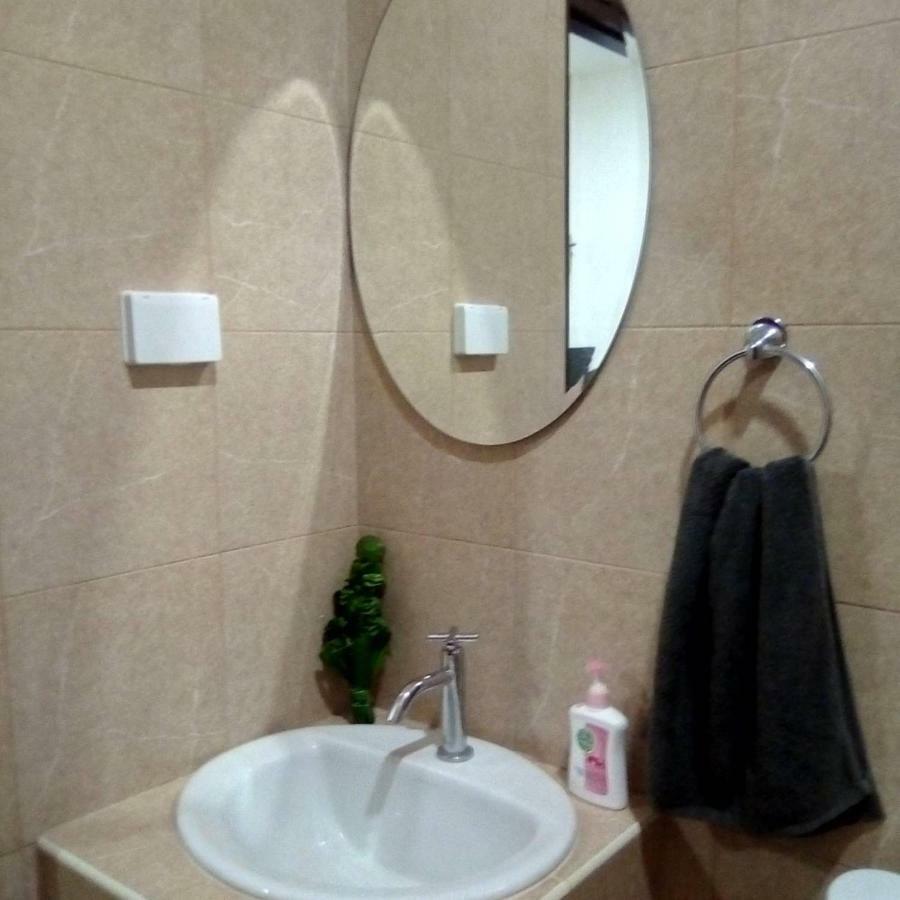 Sunray Guesthouse สุนันท์บ้านพักริมคลอง يوثاي ثاني المظهر الخارجي الصورة